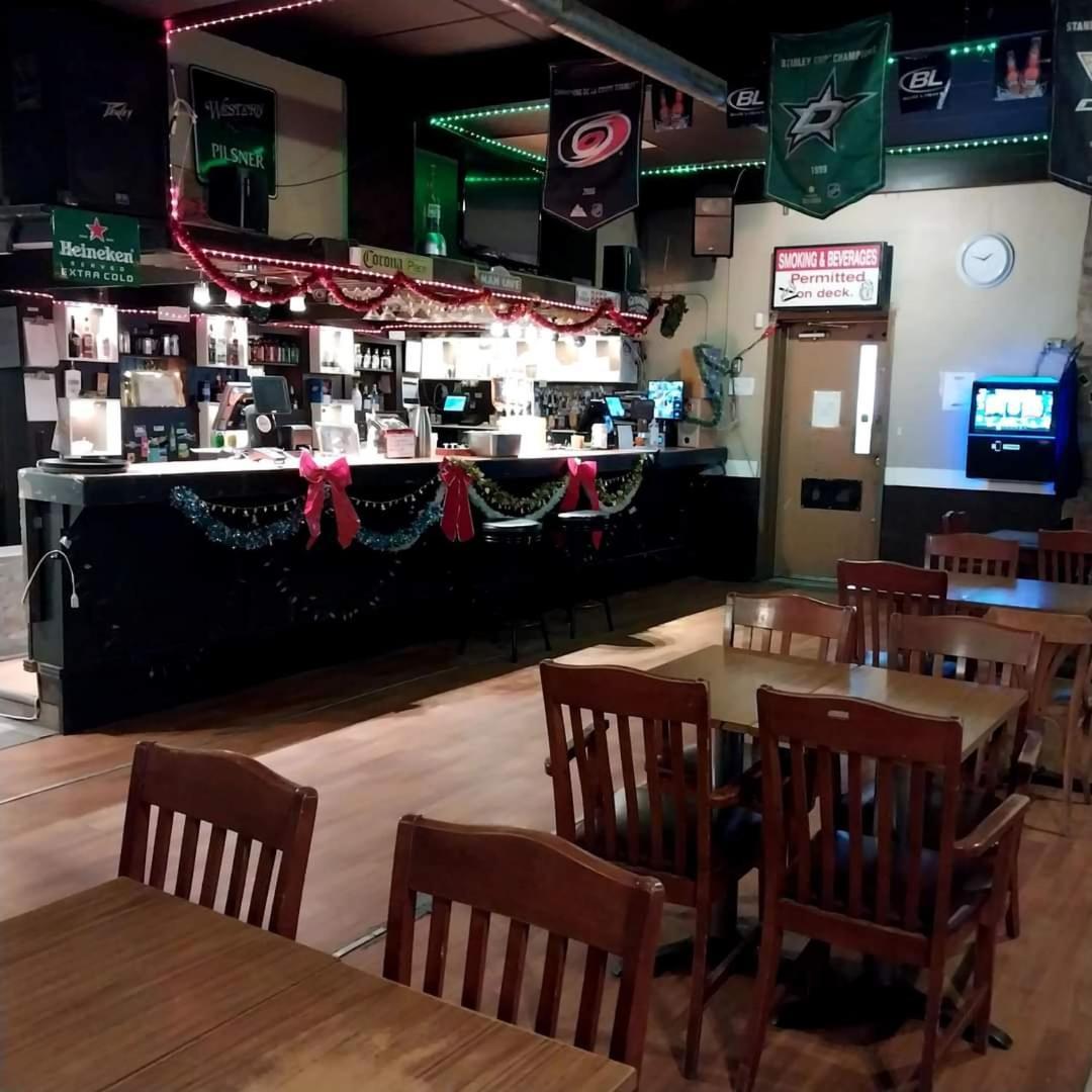 Rosthern Hotel Екстериор снимка
